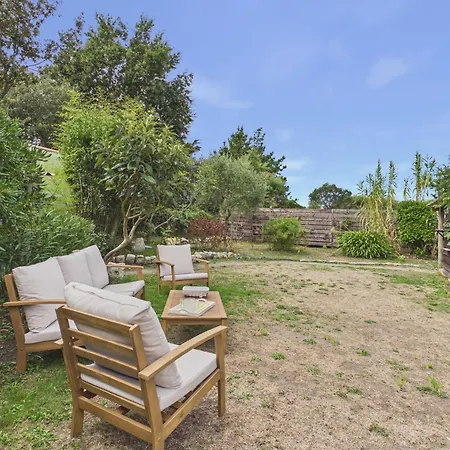 Hébergement de vacances à 100 M, Maison 8 Pers Avec Jardin&bbq *